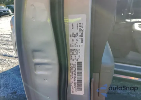 2013 Dodge Durango Crew z USA, uszkodzony, nr VIN 1C4SDJDT7DC565602